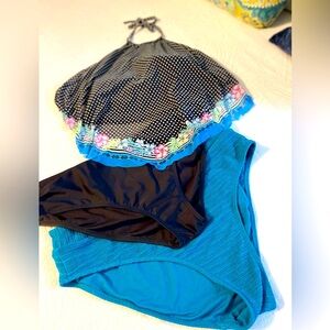 SWIM WEAR, size 36D halter top, size XL bottoms (2) Mix and match tankini